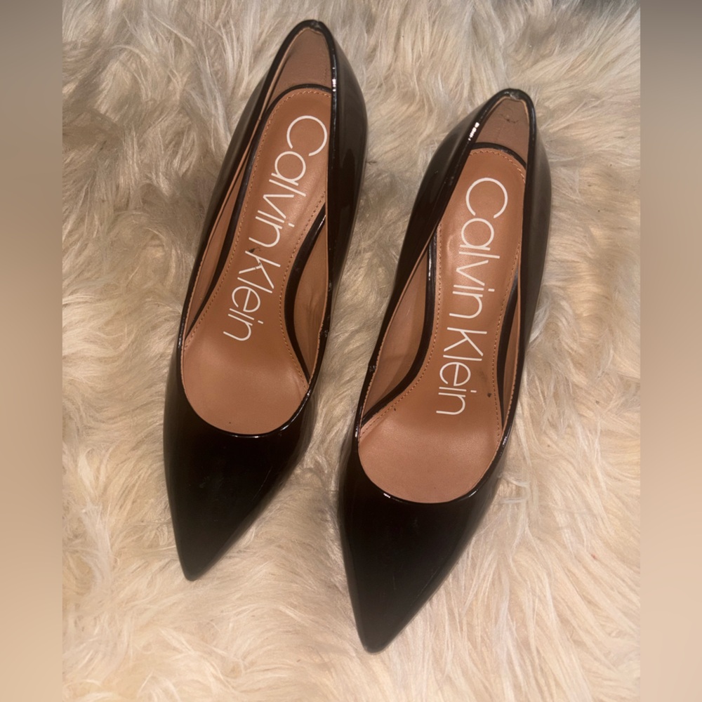 Calvin Klein Gayle pumps sz 6.5 - Picture 2 of 10